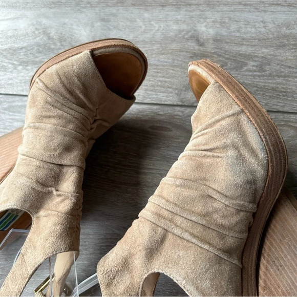 Vintage Arnold Churgin Handmade Chunky Heel Suede Leather  Slingback Sandal - Picture 16 of 16